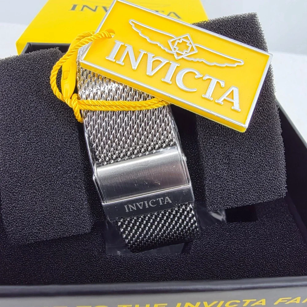 Invicta 49372 Mens Chronograph Watch Black Red Dial Silver Mesh Band New